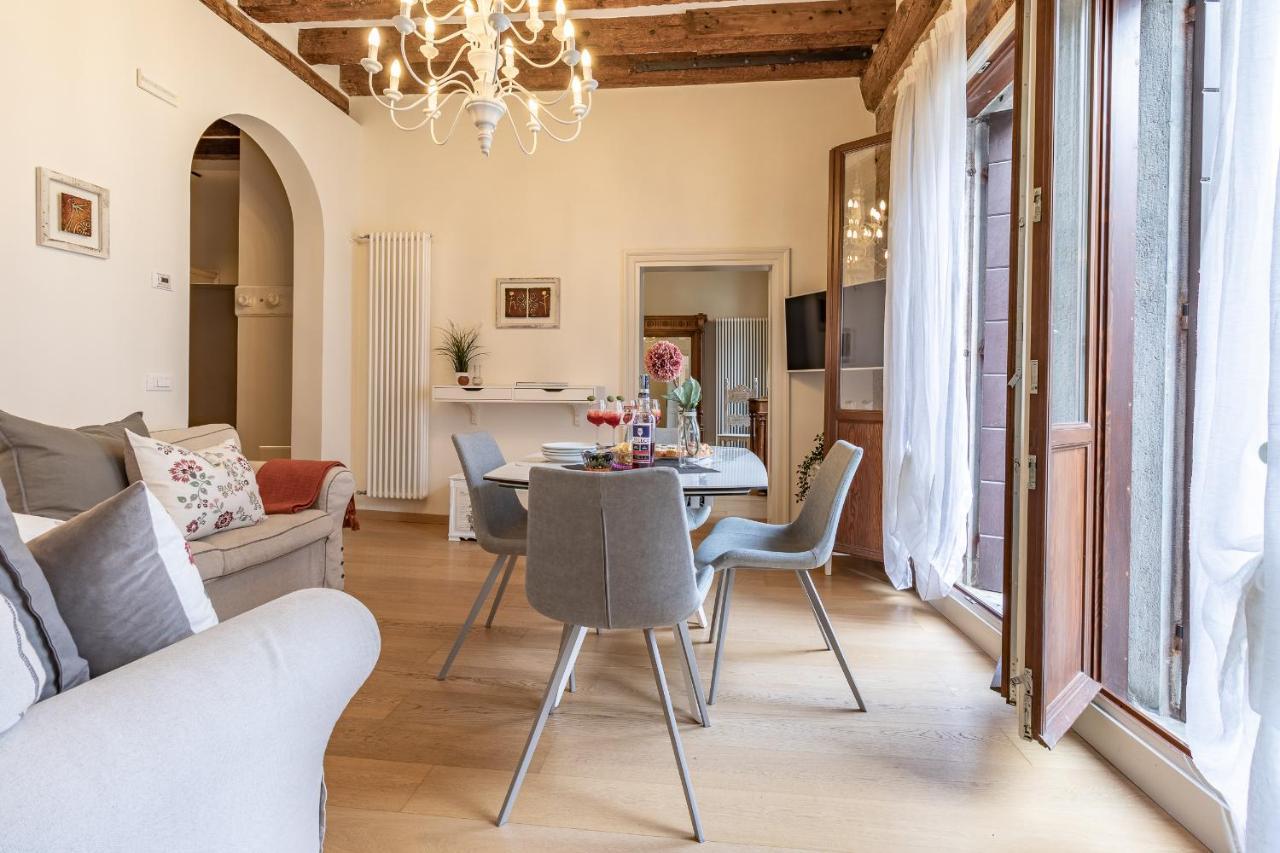 Italian Experience-Riva Degli Schiavoni Boutique Apartment Venedig Eksteriør billede